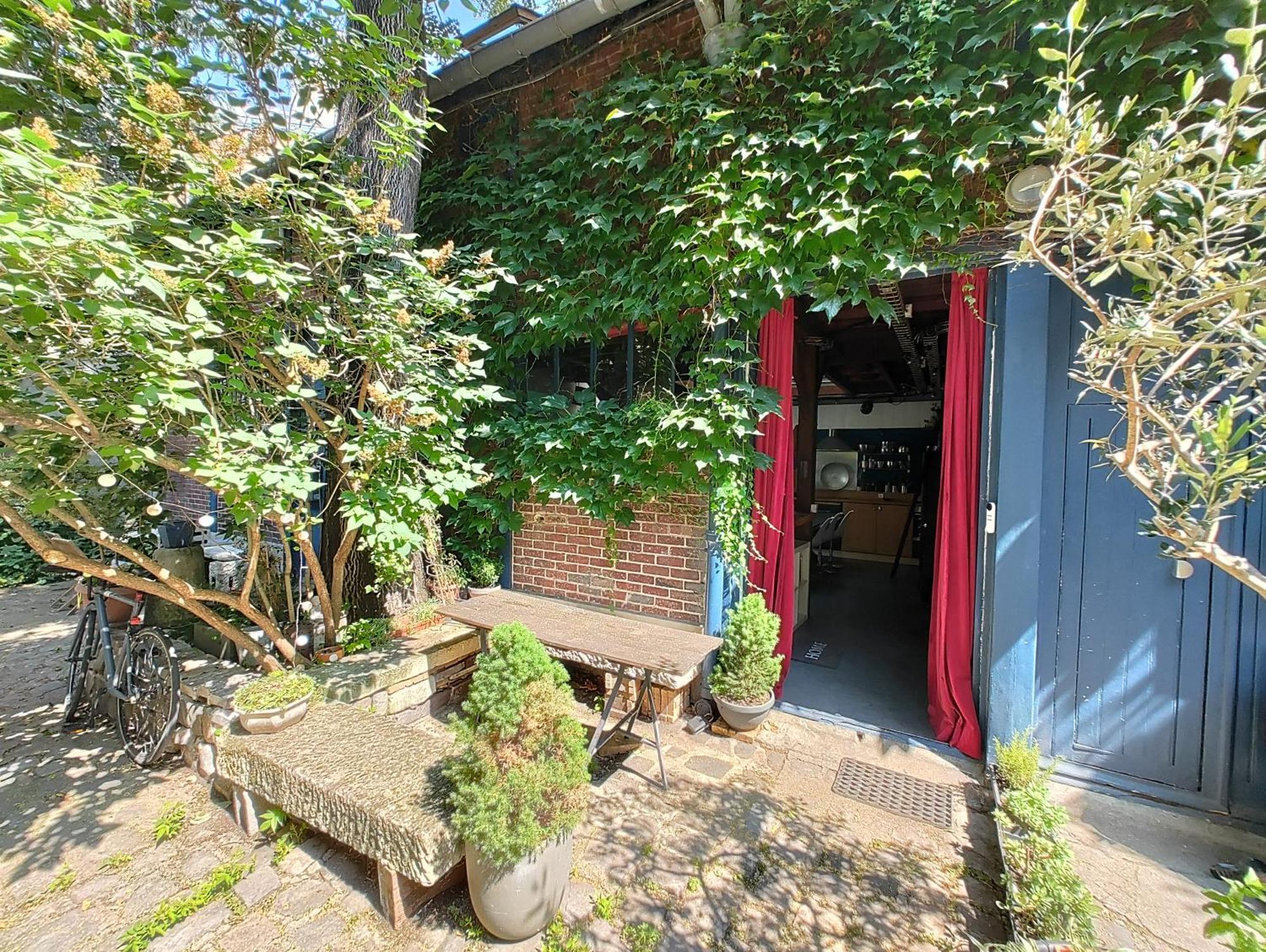 Atelier D'artiste - Loft With Garden Center Of *
